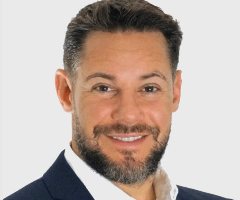 Portrait of Dustin Sikora