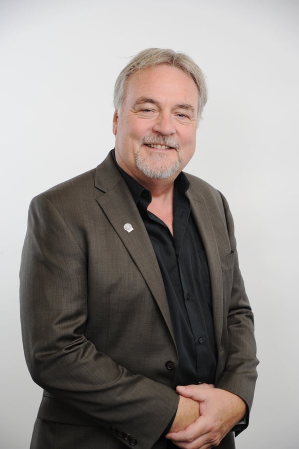 Portrait of Ken Davreux